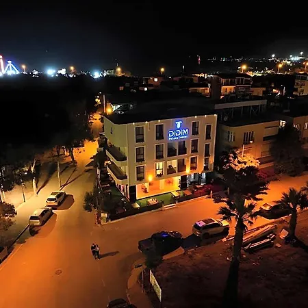 Palace Szálloda 5*